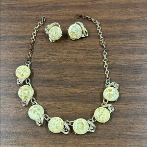 Vintage Elegant Jewelry Set